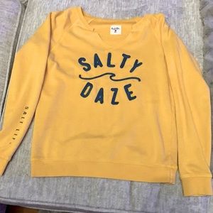 Womens salt life sweatshirt. Size small. Light weight.